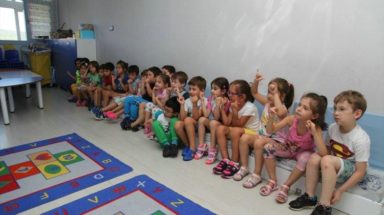 Eskişehir'de kreş öğrencilerine işaret dili kursu