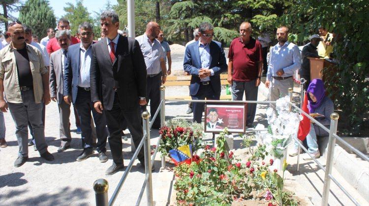 TBB Başkanı Feyzioğlu, şehit Halisdemir'in ailesini ziyaret etti