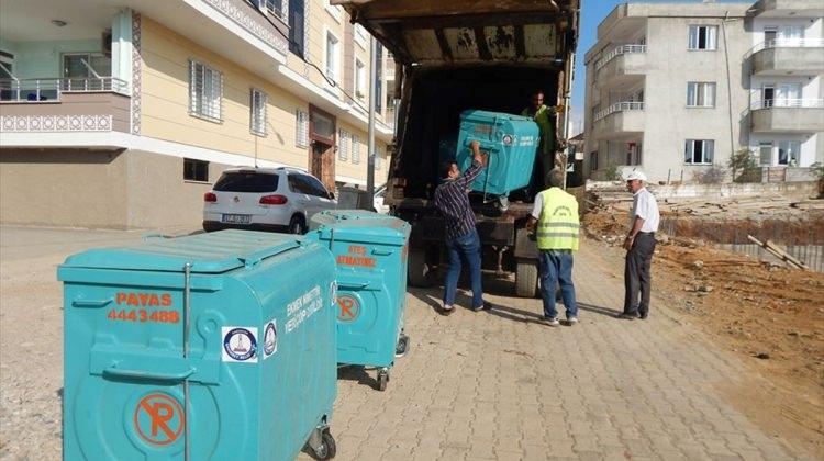Şahinbey Belediyesinden İslahiye'ye 100 çöp konteyneri