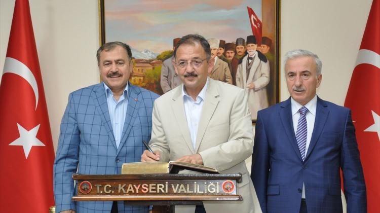 Eroğlu ve Özhaseki Kayseri'de