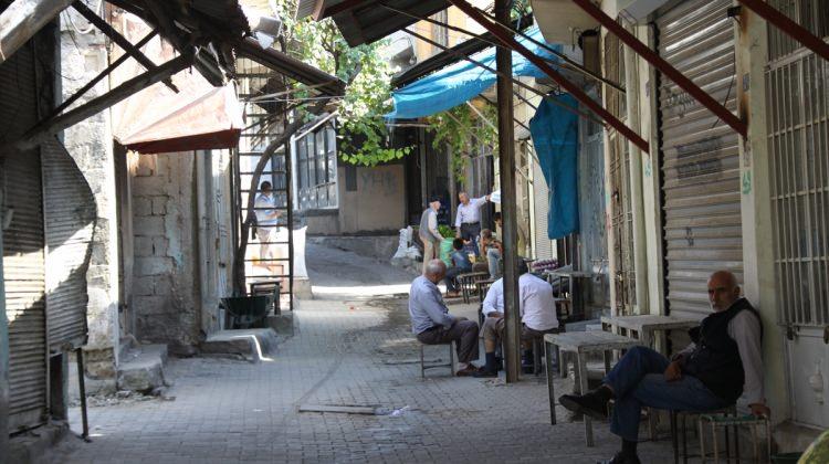 Siirt'teki tarihi "Şeyhler Çarşısı" kapanmanın eşiğinde