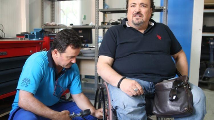 "Tekerlekli Sandalye Tamirevi"nde ücretsiz bakım ve onarım