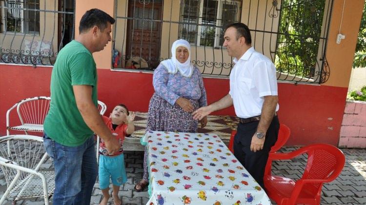 Soytürk'ten şehit aileleri ve Suriyeliler'e bayram ziyareti