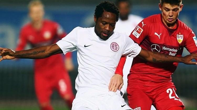 Antalyaspor'da Makoun şoku