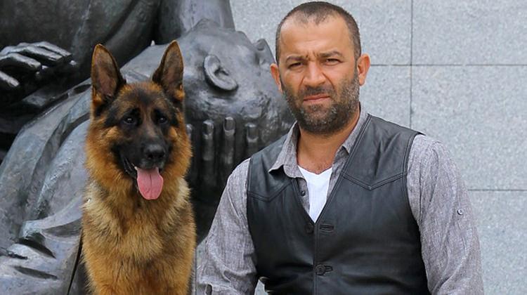 sevket_coruh_ozel_aciklama_arka_sokaklar_dizisinde_darbe_1474620860_1481.jpg