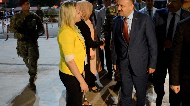 Milli Savunma Bakanı Işık Kilis'te
