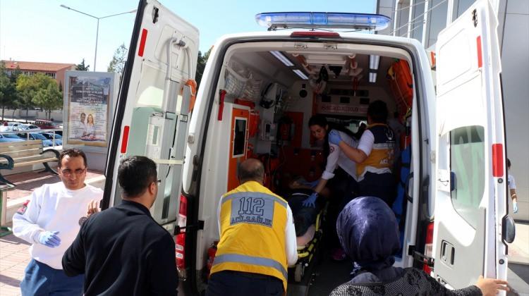 Burdur'da tabancası ateş alan polis memuru yaralandı