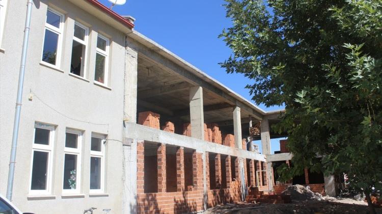 Bozkır Belediyesinin ek hizmet binası inşaatı