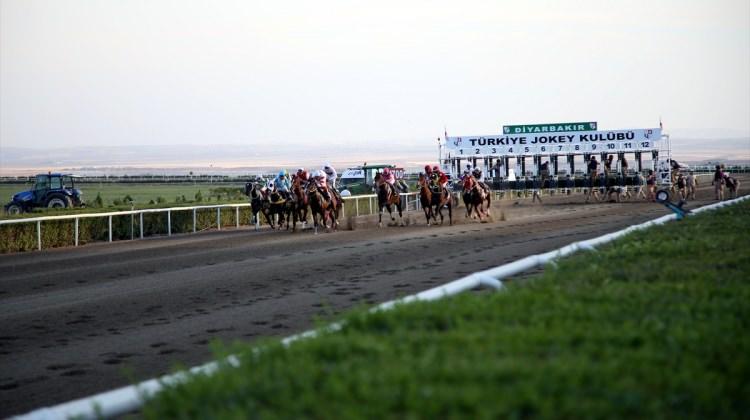 At yarışları: Diyarbakır Surları Koşusu