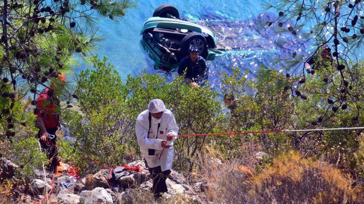 Muğla'da otomobil denize düştü: 1 ölü