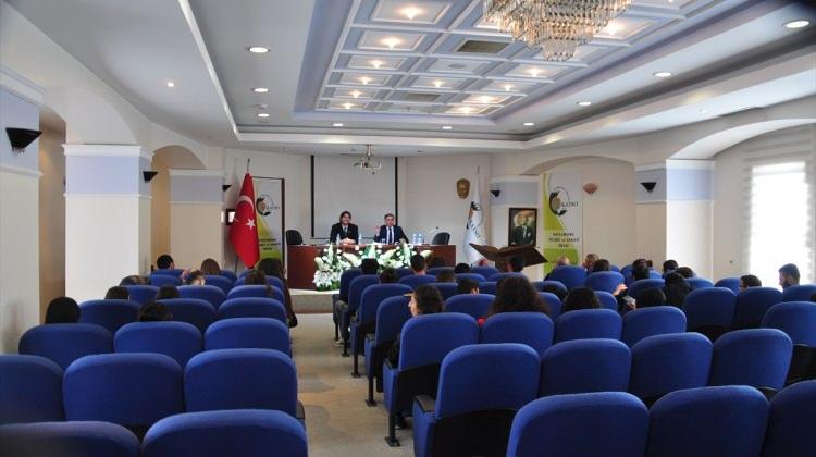 KÜ Turizm Fakültesi öğrencilerine seminer verildi