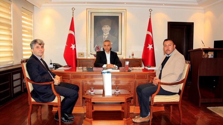 AA Samsun Bölge Müdürü Sansar, Vali Köse ile Başkan Dinç'i ziyaret et