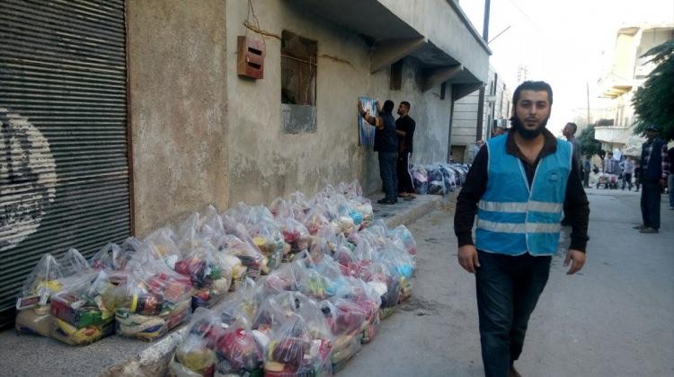 İMKANDER'den Halep'e erzak yardımı