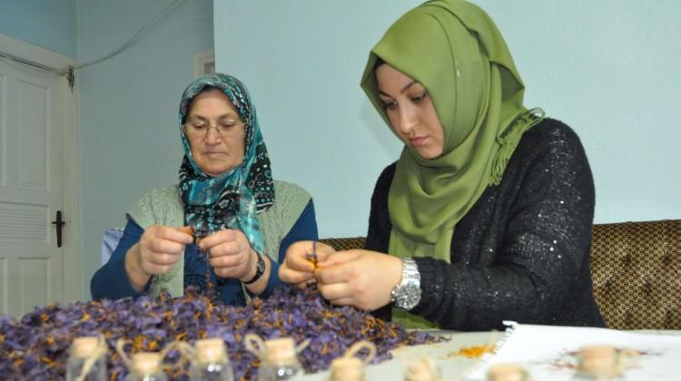 Babası karşı çıktı ama gramını 50 TL'den satıyor