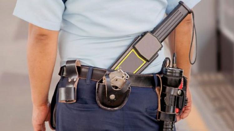 Lise Mezunu 4 Bin Gardiyan Alimi Basvuru Sartlari Belli Oldu Ekonomi Haberleri