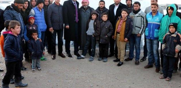 Milletvekili Yıldız Suriyeli sığınmacılarla buluştu