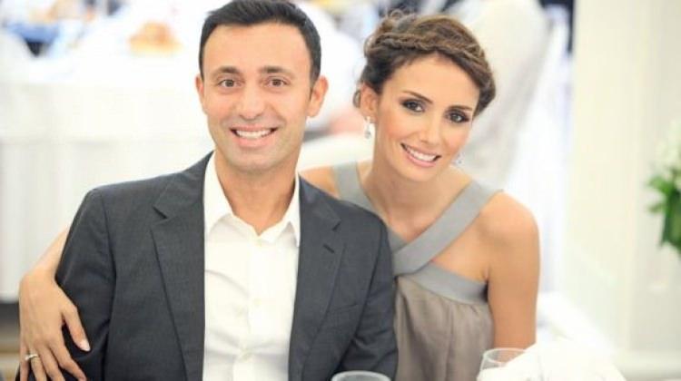Mustafa Sandal'dan eşine büyük ayıp