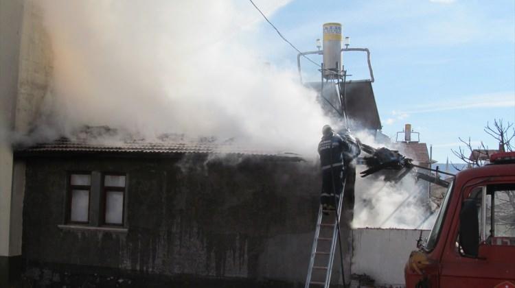 Turhal'da ev yangını