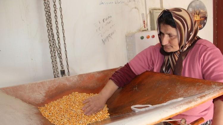 Ununu vermeyen değirmenciye kızdı! Mesleğe atıldı