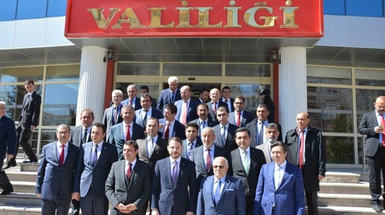Enerji ve Tabii Kaynaklar Bakanı Albayrak, Kırşehir'de
