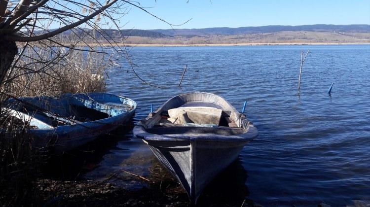 Yeniçağa Gölü'nde balık avı yasağı başladı