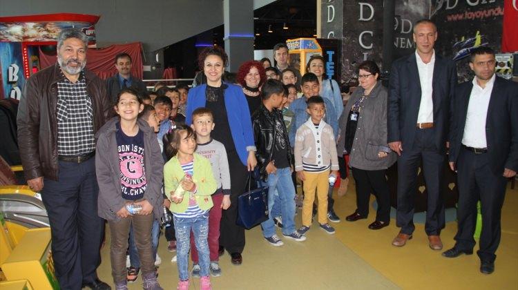 Roman öğrenciler mahalleleri dışındaki Edirne'yi keşfediyor