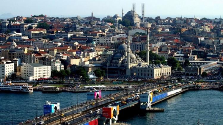 Eminönü Meydanı yeniden düzenleniyor