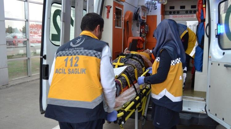 Besni'de trafik kazası: 5 yaralı