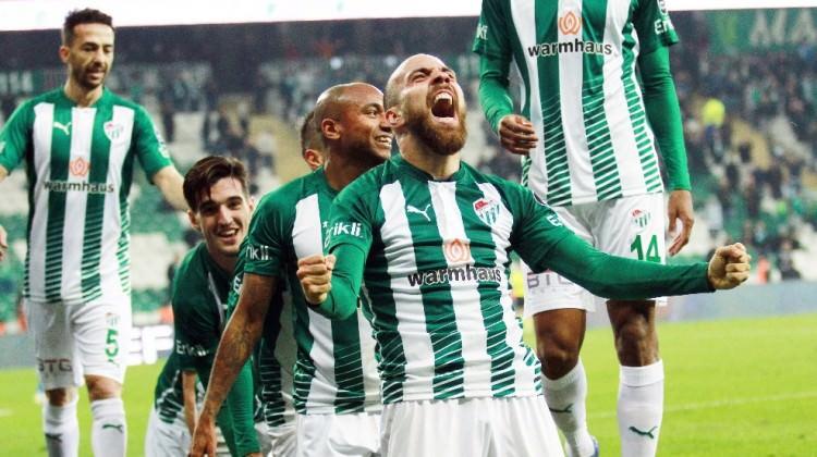 Bursaspor Karabük karşısında coştu!