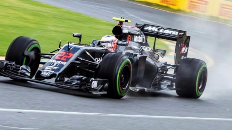 Alonso'nun yerine Button piste çıkacak