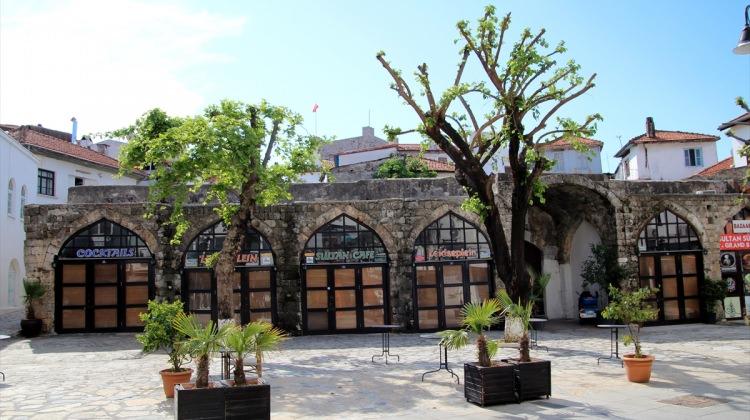 Hafsa Sultan Kervansarayı müzeye dönüştürülüyor
