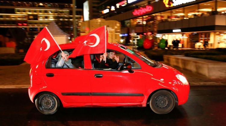 Alman siyasilerin '16 Nisan' hazımsızlığı!