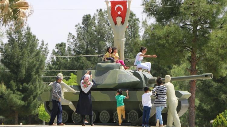 "15 Temmuz Demokrosi Anıtına" ziyaretçi yoğunluğu