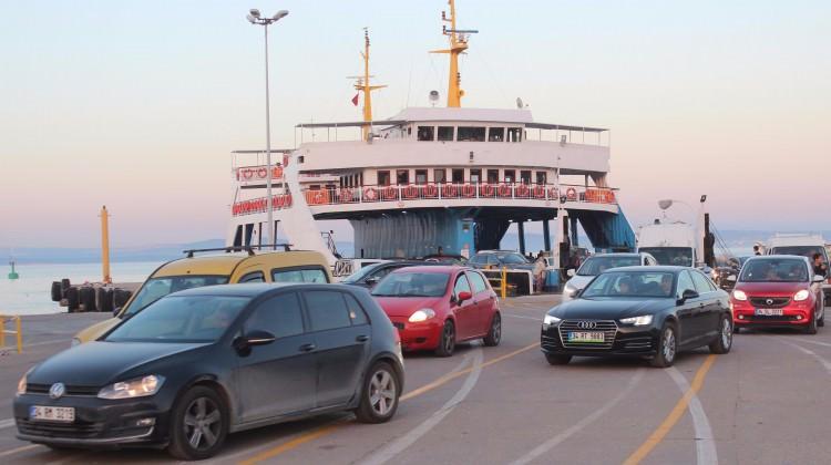 Tatilciler şokta! Yer bulamayan geri d&ouml;n&uuml;yor 