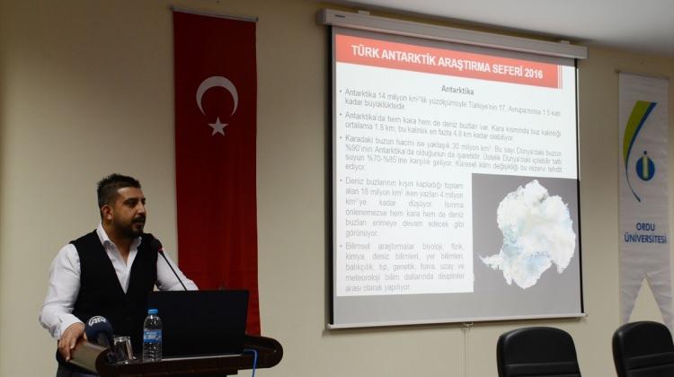 "Türk Bilim İnsanları Antarktika'da" konferansı