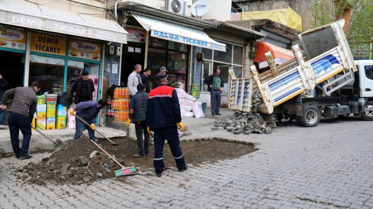 Bitlis'te yol onarım çalışmaları