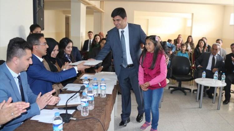 Erciş'te "İlkokullar Arası Bilgi ve Kültür" yarışması
