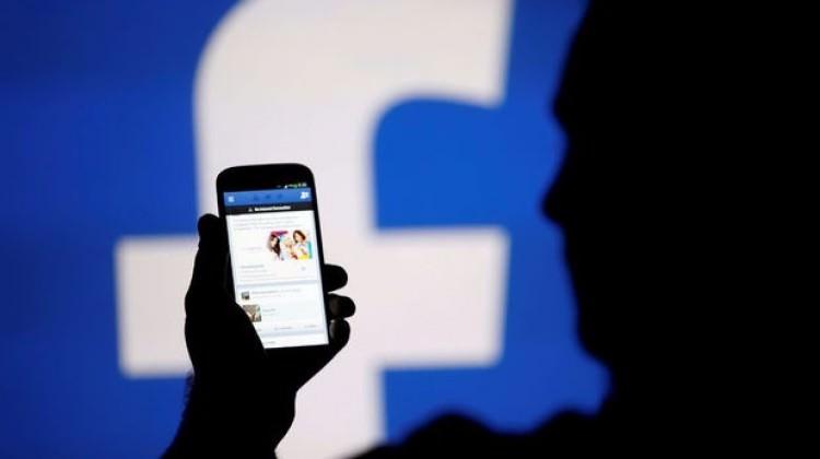 Facebook'a casusluk suçlaması