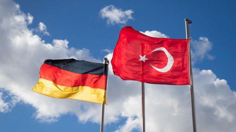 Almanya'dan darbeci hainlerle ilgili skandal karar