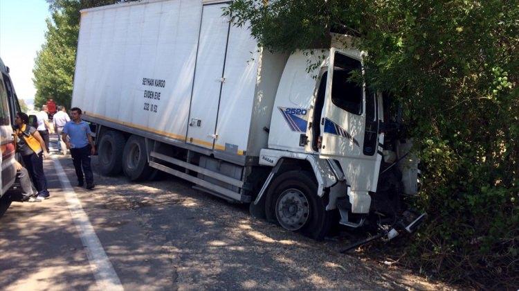 Osmaniye'de trafik kazası: 3 yaralı