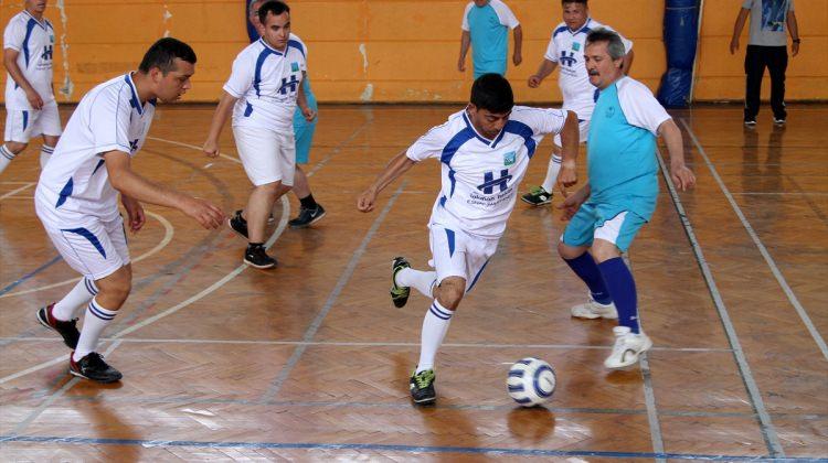 Fethiye'de engelliler protokol üyeleriyle maç yaptı