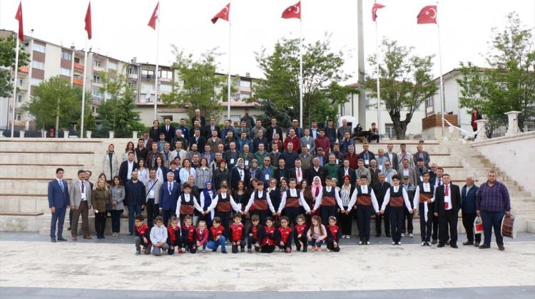 81 ilden 81 öğretmen Sivas'ta buluştu