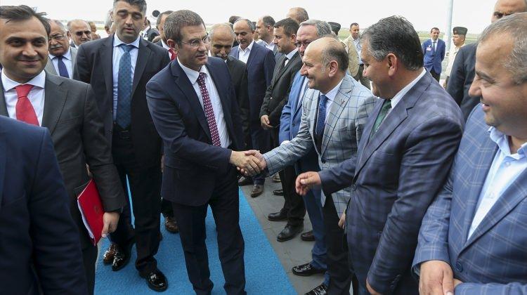 Başbakan Yardımcısı Canikli'den Giresunspor'a ziyaret
