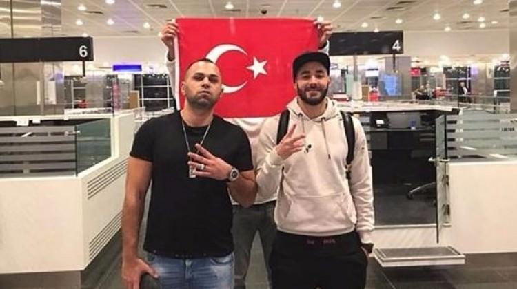 Dünya yıldızlarından Ümit Akbulut’a tam destek