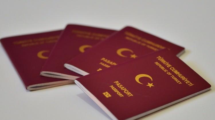 Pasaporta damga zorunluluğu kalkıyor