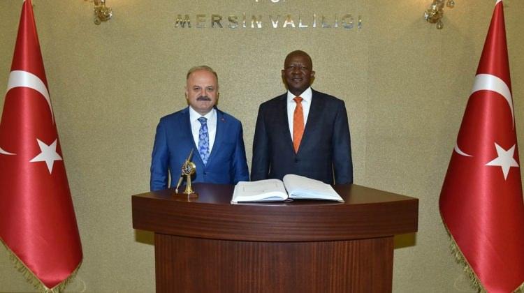 Güney Afrika Cumhuriyeti'nin Ankara Büyükelçisi Malefane, Mersin'de