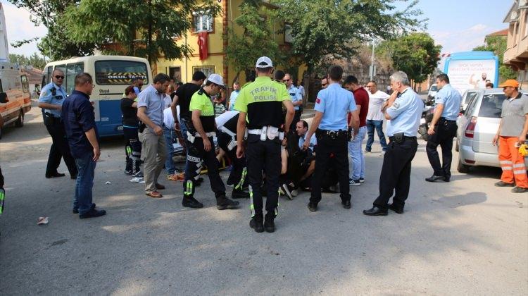 Edirne'de yunus ekibi kaza yaptı: 2 yaralı