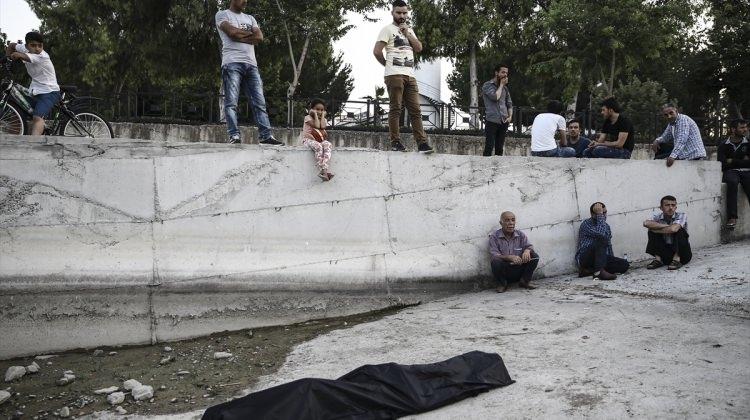 GÜNCELLEME - Adana'da nehre giren Iraklı çocuk öldü