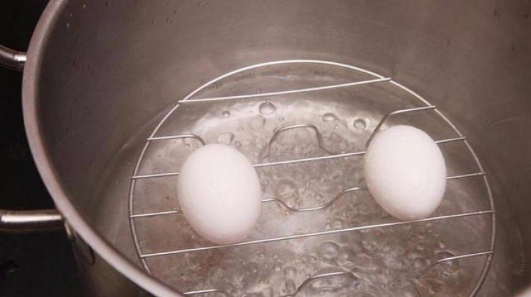Buharda yumurta pİşİrme