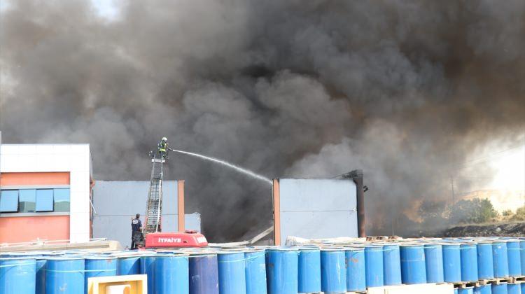 GÜNCELLEME - Denizli'de fabrika yangını